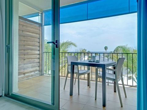 STUDIO 3 personnes - A1 - Studio (capacité : 2 adultes + 1 enfant ou 1 adulte + 2 enfants)