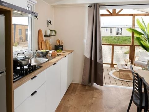 Mobilhome 4 personnes - Premium - 35 m² (2 chambres) + Terrasse couverte