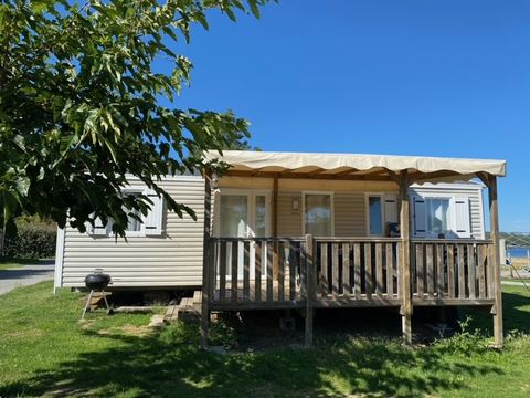 Mobilhome 7 personnes - Premium - 36m² (3 ch. 6p) 2 sdb + Terrasse couverte