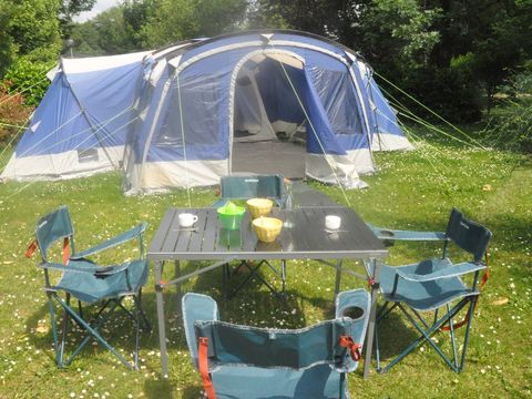 TENTE 4 personnes - Tente équipée