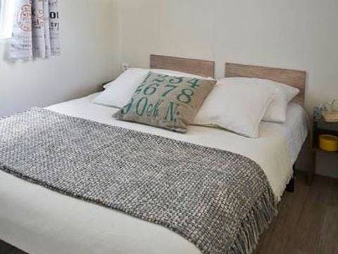 MOBILHOME 6 personnes - DECLICK avec terrasse semi-couverte