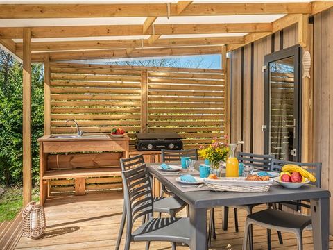 MOBILHOME 4 personnes - PRESTIGE - lits faits à l'arrivée