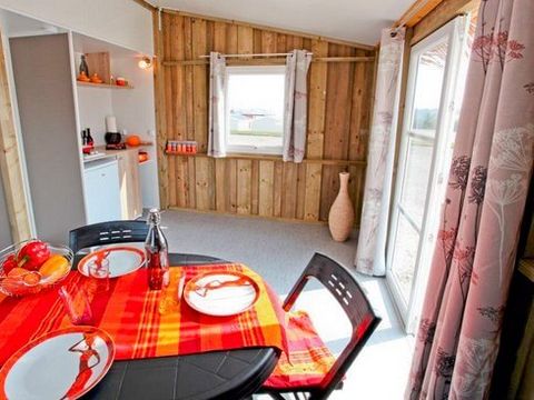 MOBILHOME 5 personnes - ATYPIQUE TITHOME (Sans douche)