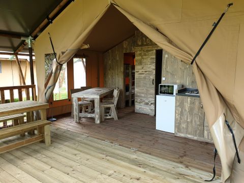 Lodge 4 personnes - SAFARI avec sanitaire
