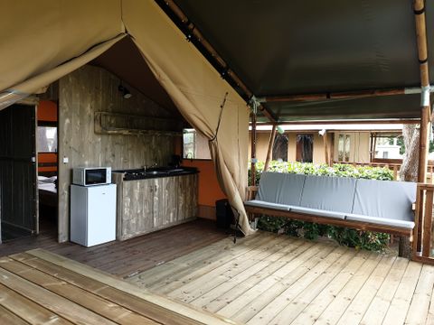 Lodge 4 personnes - SAFARI avec sanitaire