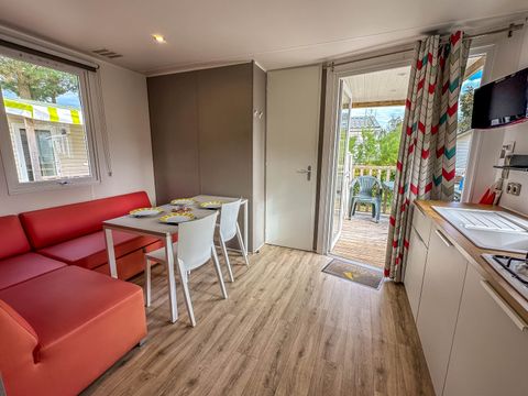 MOBILHOME 5 personnes - Mobil Home Aqua 2ch 4/5pers Terrasse Semi-Couverte TV