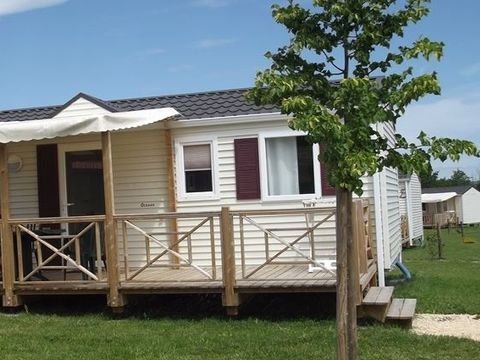 MOBILHOME 4 personnes - confort + 2 Ch 4 pers