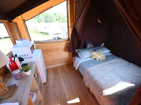 HÉBERGEMENT INSOLITE 2 personnes - TENTE BAROUDEUR