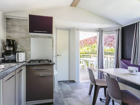 MOBILHOME 4 personnes - Mobil home Cottage intégré 27.5m² (2 chambres) (+ de 13 ans) + terrasse intégrée+ TV 4 pers