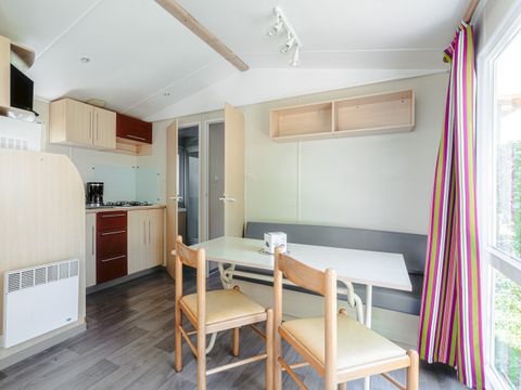 MOBILHOME 4 personnes - Mobil home Cottage intégré 27.5m² (2 chambres) (+ de 13 ans) + terrasse intégrée+ TV 4 pers