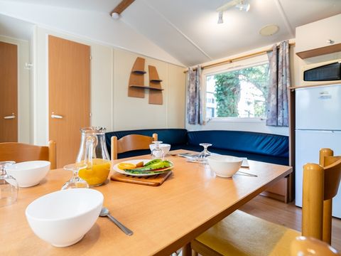 MOBILHOME 5 personnes - AZUR - 2 chambres avec TV