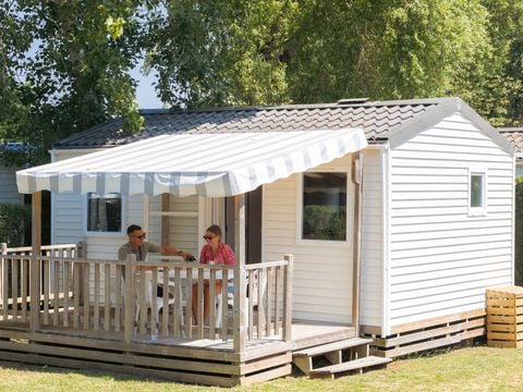 MOBILHOME 2 personnes - Mobil-home Plage 18.6m² (+ de 10 ans) (1 chambre) + Terrasse bois semi-couverte + TV 2 pers