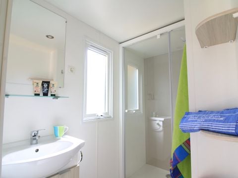 MOBILHOME 5 personnes - 2 chambres