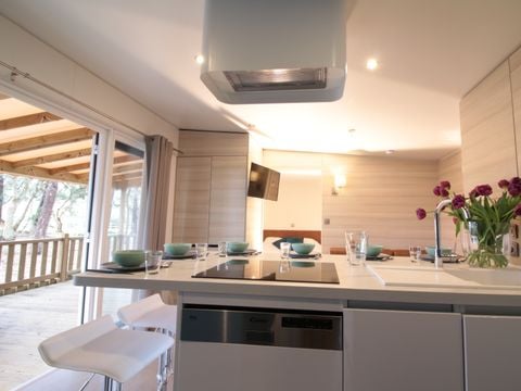 LODGE 4 personnes - Cottage Patio "Vue forêt" 4p - 2 chambres - TV - Climatisation