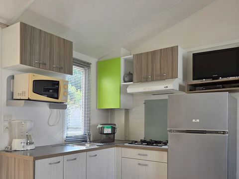 Mobilhome 4 personnes - Ibiza 27,5m² + terrasse semi-couverte