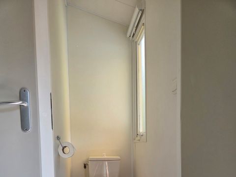 Mobilhome 4 personnes - Ibiza 27,5m² + terrasse semi-couverte