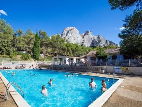 Camping Vallée Heureuse - Camping Bouches-du-Rhone
