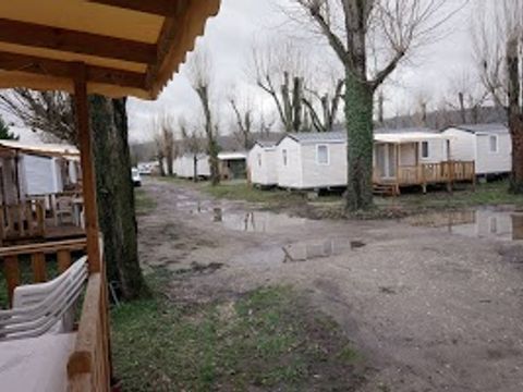 Camping Les Iles du Grand Large  - Camping Isere - Image N°3
