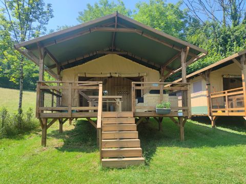 Lodge 4 personnes - Grande Tente Lodge Glamping 42M2