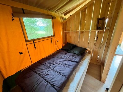 LODGE 4 personnes - Grande Tente Lodge Glamping 42M2