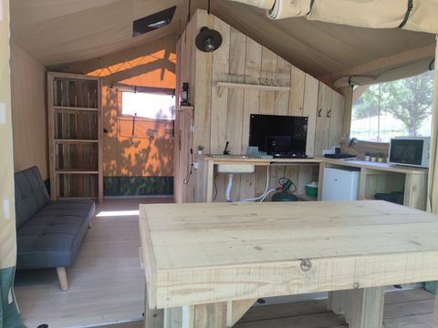 Lodge 2 personnes - TENTE lodge glamping 24m2