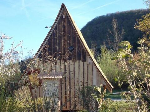 HÉBERGEMENT INSOLITE 4 personnes - FAERIE COTTAGE