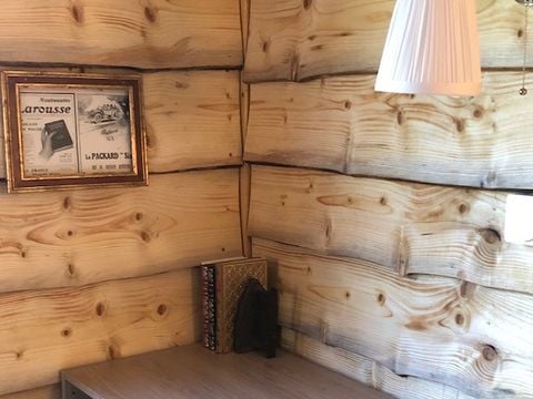 MOBILHOME 4 personnes - Cottage OGHAM - 25m2- La cabane insolite des Scribes