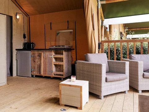 TENTE TOILE ET BOIS 6 personnes - Nomade