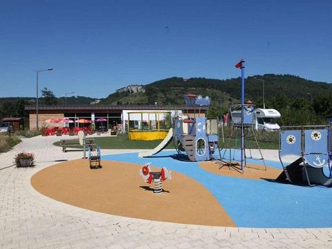 Camping  Ecologique La Roche d'Ully - Camping Doubs - Image N°11