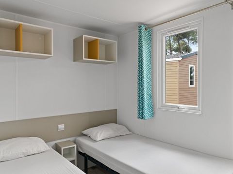 MOBILHOME 6 personnes -  Comfort | 3 Ch. | 6 Pers. | Terrasse surélevée | 1 SDB | Clim. | TV