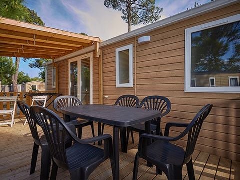 MOBILHOME 6 personnes -  Comfort | 3 Ch. | 6 Pers. | Terrasse surélevée | 1 SDB | Clim. | TV