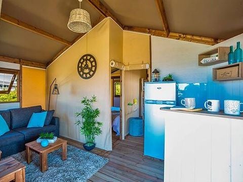 LODGE 5 personnes - Tente Lodge | 2 Chambres | Capacité 4/5 personnes | Sans Salle de Bain