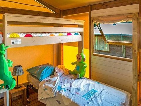 LODGE 5 personnes - Tente Lodge | 2 Chambres | Capacité 4/5 personnes | Sans Salle de Bain