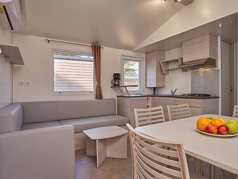 MOBILHOME 6 personnes -  Comfort | 3 Ch. | 6 Pers. | Terrasse surélevée | 1 SDB | Clim. | TV