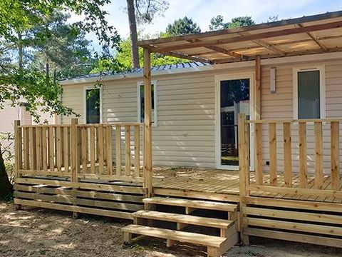 MOBILHOME 6 personnes -  Comfort | 3 Ch. | 6 Pers. | Terrasse surélevée | 1 SDB | Clim. | TV