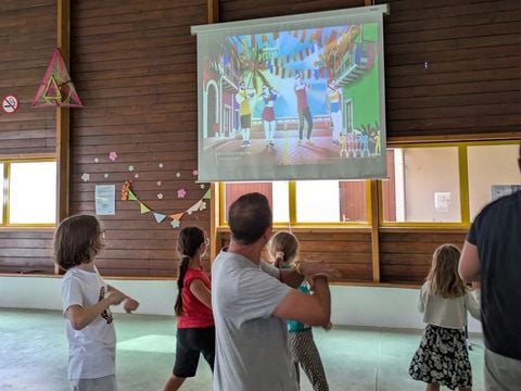 Camping Le Moulin Des Effres **** - Camping Deux-Sèvres