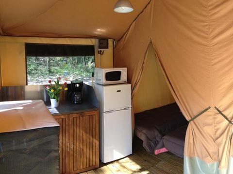 Bungalow 4 personnes - MAYOTTE sans sanitaires 16 m²