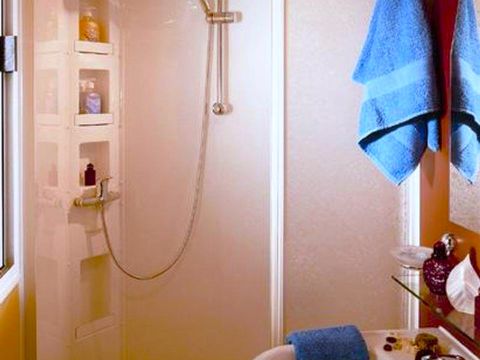 BUNGALOW 6 personnes - S-700