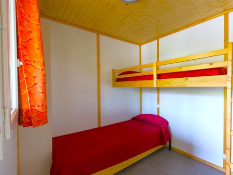 BUNGALOW 6 personnes - S-800