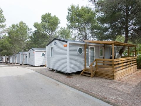 Camping Vilanova Park - Camping Barcelona - Image N°0