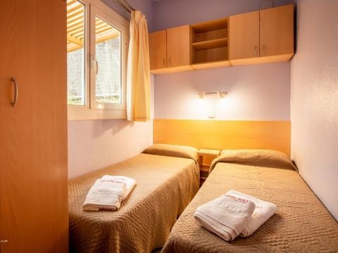 BUNGALOW 6 personnes - S500 - CLIM - TV - DRAPS - MENAGE FINAL