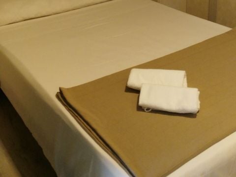 BUNGALOW 5 personnes - Bungalow Gitotel 1/5 pers