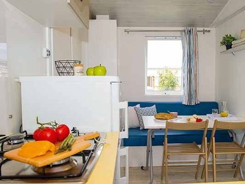 Bungalow 6 personnes - Mobil-home | Comfort | 3 Ch. | 6 Pers. | Terrasse simple | Clim.