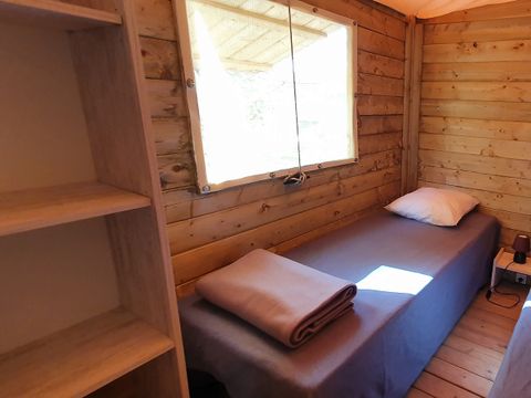 Hébergement 4 personnes - ECOLODGE SUR PILOTIS