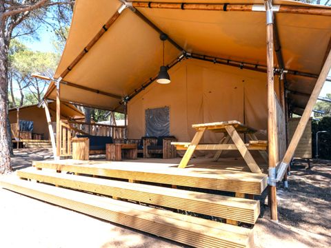 Tente en toile et en bois 5 personnes - GLAMPING TRAMUNTANA 2/5 pers