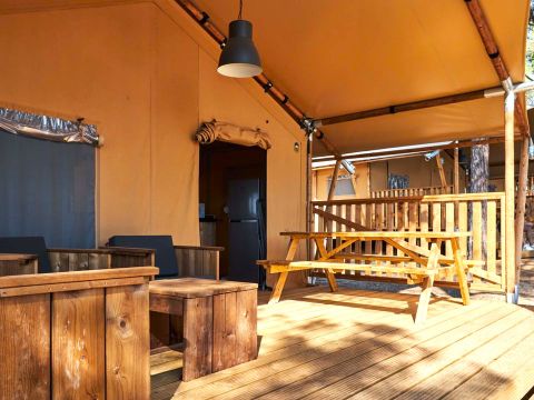 Tente en toile et en bois 5 personnes - GLAMPING TRAMUNTANA 2/5 pers