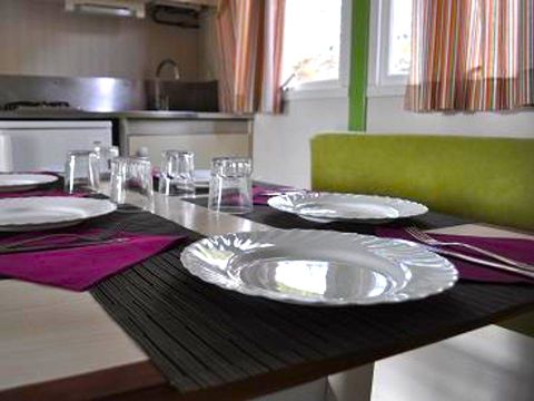 BUNGALOW 6 personnes - Bungalow CAMPITEL 6 pers