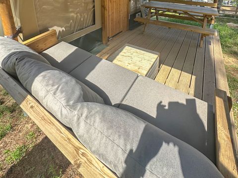 Tente en toile et en bois 4 personnes - Tente Medes