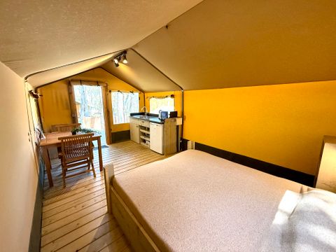 Tente en toile et en bois 2 personnes - Tente Montgrí