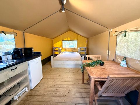 Tente en toile et en bois 2 personnes - Tente Montgrí
